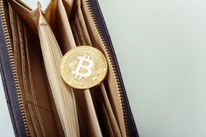 TheMerkle_Bitcoin Outperforms Gold