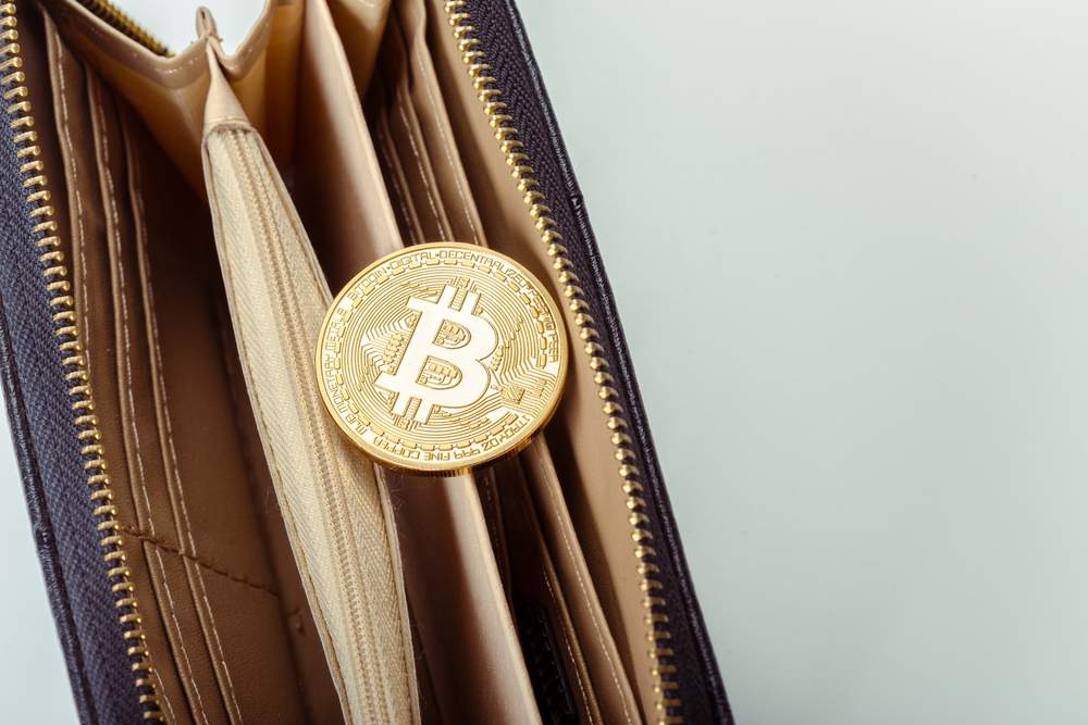 TheMerkle_Bitcoin Outperforms Gold
