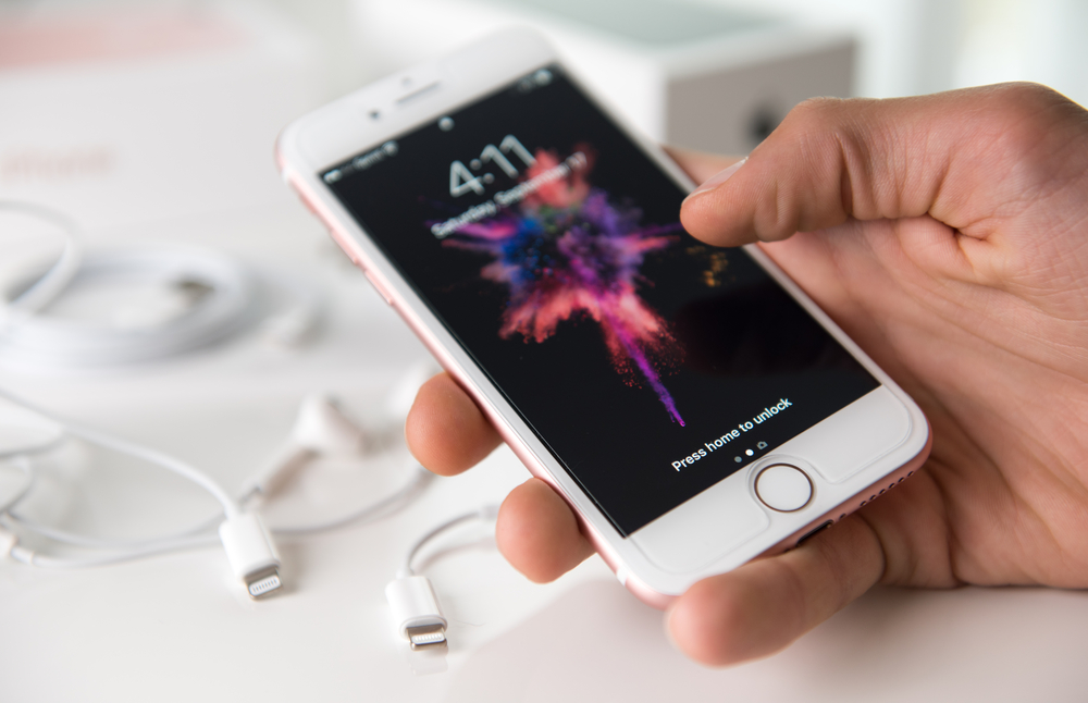 TheMerkle_iPhone Phishing
