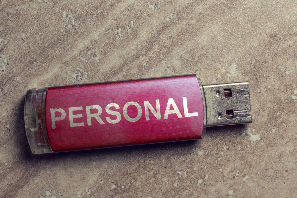 TheMerkle USB Devices Crosstlalk Leakage